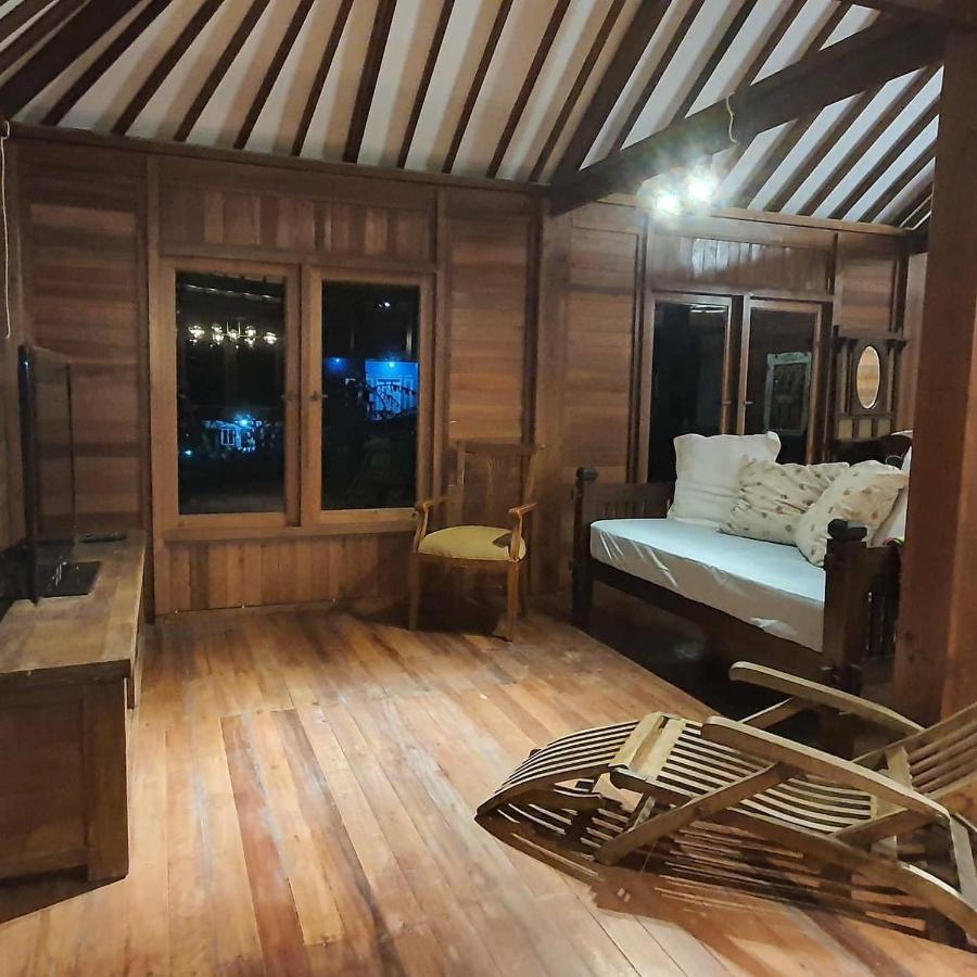 Wulan Cottage Lembang Exterior photo